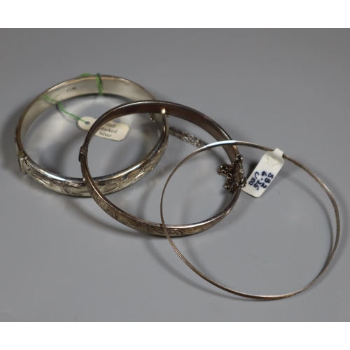 247 - Three silver bangles.
(B.P. 21% + VAT)