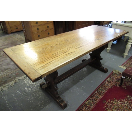 499 - Early 20th century oak refectory table on turned supports and central stretcher.
(B.P. 21% + VAT)