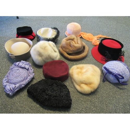 559B - Collection of designer and high quality hats to include Harrod's beige fur beret style hat, Jean Mui... 