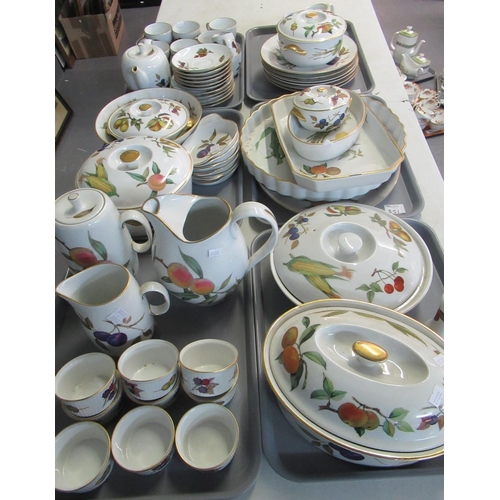 351 - Six trays of Royal Worcester Evesham design tea and dinner ware items to include cups, saucers teapo... 