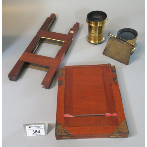 364 - Late 19th century J Lancaster & sons of Birmingham brass and mahogany plate camera with extending be... 