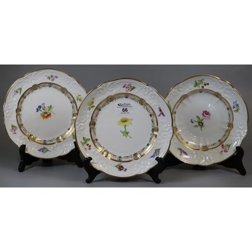 66 - Pair of early 19th century Swansea porcelain cabinet plates hand painted with floral sprays, fruits ... 