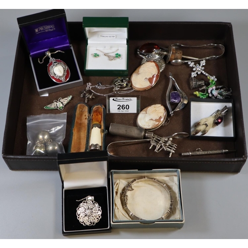 260 - Box of assorted silver items to include a Charles Horner enamelled brooch, Alice Caviness pendant, t... 