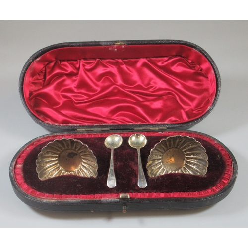 335 - Pair of cased silver salts of fluted circular design, London hallmarks, 1.88oz troy approx. Together... 