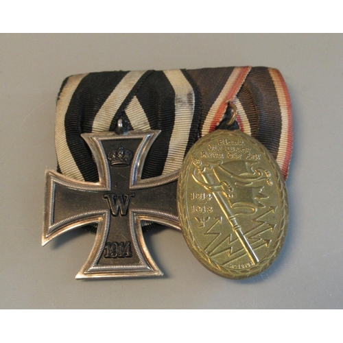 115 - WWI German Iron Cross (second class, EK1914) together with a Kuffhauserbund commemorative medal, bot... 