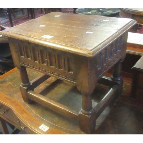 513 - Reproduction 17th century style oak stool work box with arcade moulding. 44cm wide approx.
(B.P. 21%... 