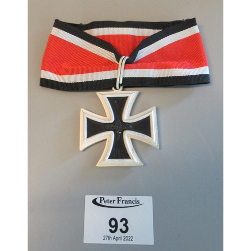 93 - German Knights Cross of the Iron Cross EK1957 marked 800 L/12. With ribbon.
(B.P. 21% + VAT)