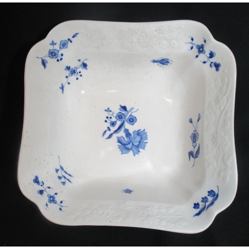 123 - Early 19th century Spode blue and white 'Chantilly Sprig' bowl of square form. Blue printed marks to... 