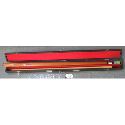 419 - Unmarked 2 Piece Snooker Cue in Fitted Carrying Case. (B.P. 21% + VAT)