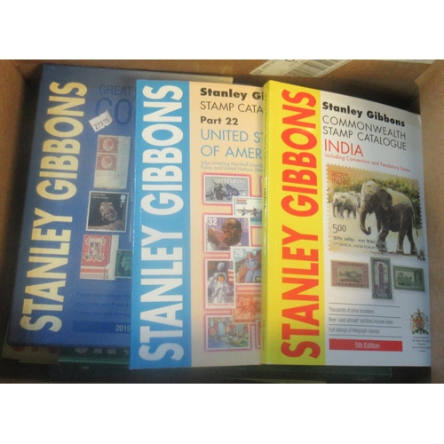 73 - Box of Stanley Gibbons Catalogues Great Britain, Commonwealth - Foreign.   (B.P. 21% + VAT)