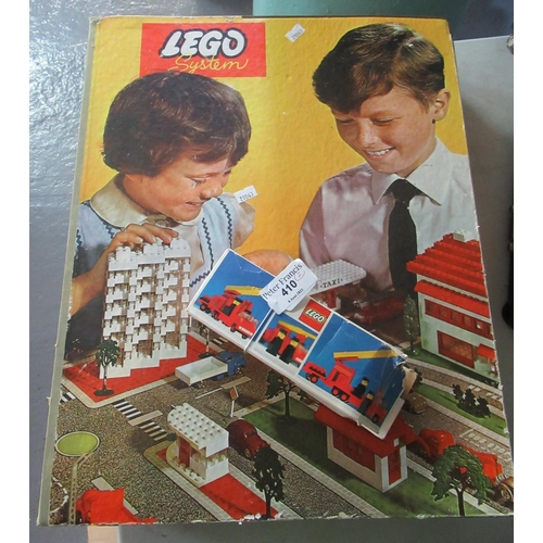 410 - Vintage Lego 'System' in original box, accessories, ideas book number 2 and 3 together with a boxed ... 