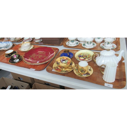 400 - 2 Trays of assorted china, to include: Aynsley 'Orchard Gold' small bowls, coffee cup and saucer and... 