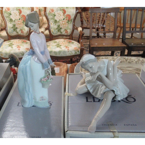 427 - 5 Lladro figurines in original boxes, to include: 'Basket of Love', 'Innocence in Bloom', 'Let's Mak... 