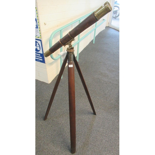 75 - Late 19th early 20th century brass and leather telescope by W. Gregory London on teak tripod stand.
... 