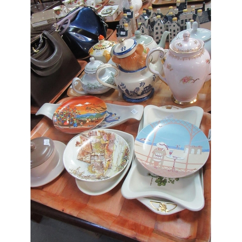 391 - Two trays of china, to include: various teapots including Tuscan, Copeland and Copeland Olypus, Pool... 