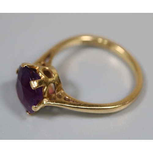 272 - 18ct gold solitaire amethyst dress ring by 'Bravingtons'.  3.6g. approx.   ring size N.   (B.P. 21% ... 