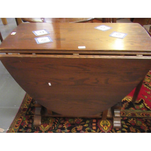 519 - Early 20th century oak gate leg Dining  table.  (B.P. 21% + VAT)