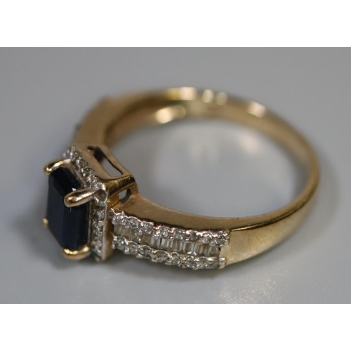 256 - Art Deco design 9ct gold sapphire and diamond engagement ring. 2.6g approx, size N. Boxed.
(B.P. 21%... 