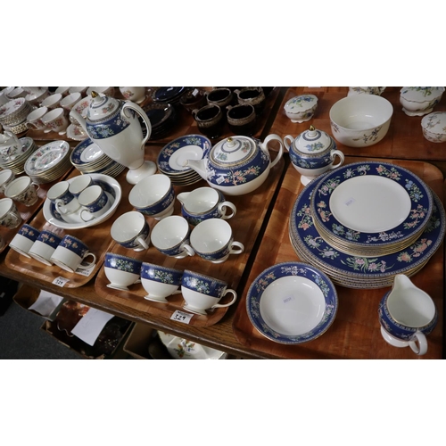 329 - Three trays of Wedgwood English bone china items in blue Siam pattern with Greek key border to inclu... 