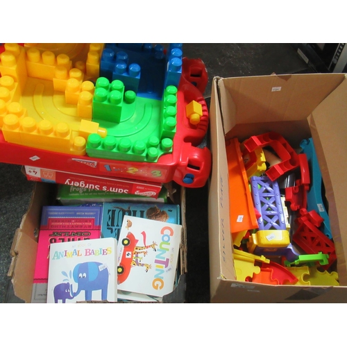 397 - Collection of modern toys and books. 
(B.P. 21% + VAT)