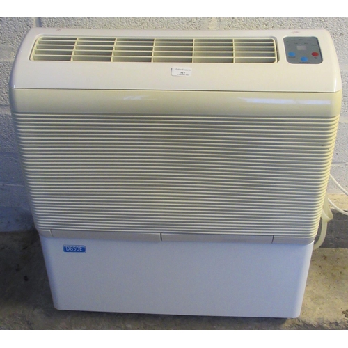 517 - D850E free standing air conditioning unit. (B.P. 21% + VAT)