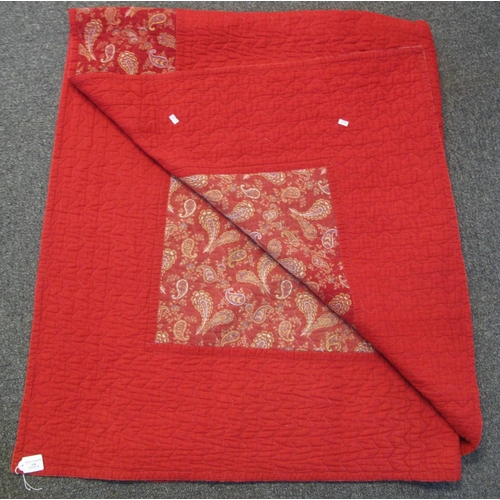 158 - Vintage cotton red and paisley pattern double size reversible quilt.
(B.P. 21% + VAT)