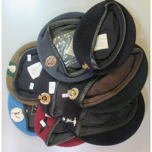 195 - Collection of eight berets all with badges to include: RAF etc.
(B.P. 21% + VAT)