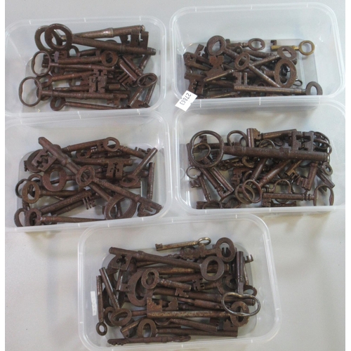 206 - Collection of Georgian, Victorian, GWR and British Rail keys.
(B.P. 21% + VAT)