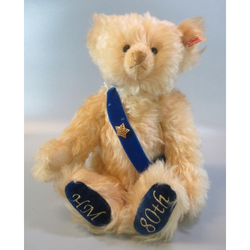 77 - Steiff 'Queen Elizabeth Bear'.  Light Blonde.  32cm high approx.  Ltd Edition 1500 pieces, exclusive... 