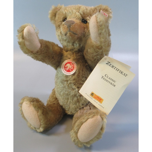 94 - Steiff brown 'Classis' teddy bear, in original box.  (B.P. 21% + VAT)