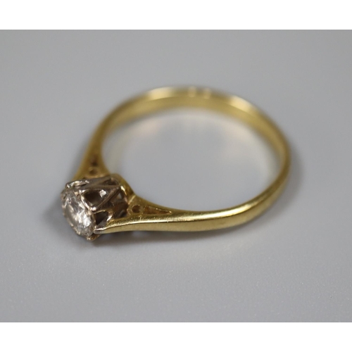 245 - 18ct gold diamond solitaire ring.  Ring size O.  Approx weight 2.6 grams.
(B.P. 21% + VAT)