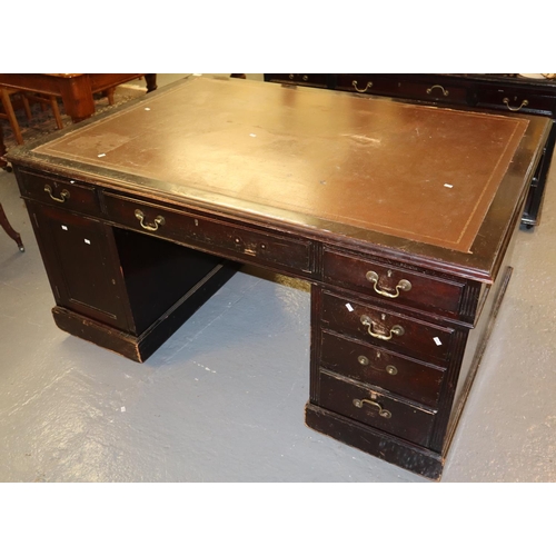 531 - Late 19th early 20th century stained mahogany solicitor's partners desk.  (B.P. 21% + VAT)