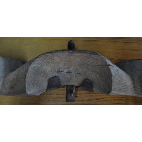 546 - Rustic elm yoke with cast iron mounts and hook.  (B.P. 21% + VAT)