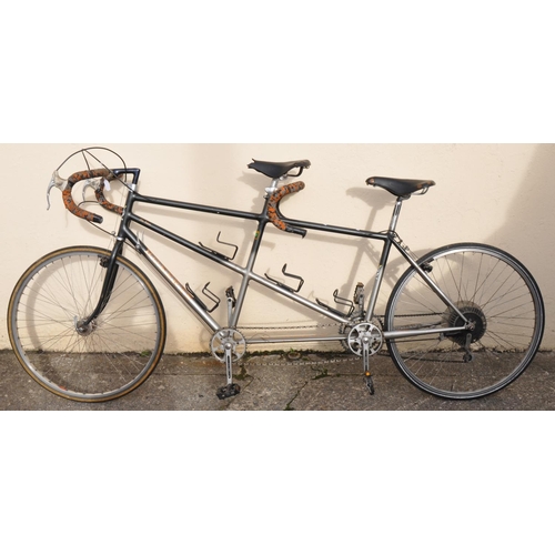 564 - 'Chas Roberts Custom Built Tandem' circa 1980s with Mavic wheels, Reynolds 531 tubing.  18 speed 'Sh... 