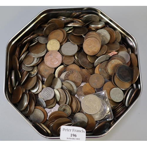 196 - Tin box of assorted GB copper, nickle and other foreign coins.  (B.P. 21% + VAT)