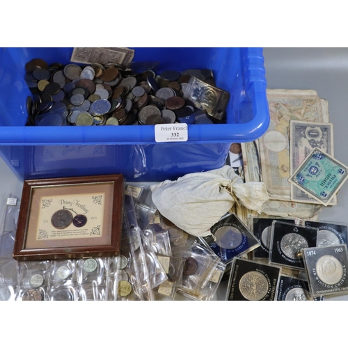 332 - Large collection of assorted GB and Foreign coinage, Foreign bank notes etc.  Very varied, some pre ... 