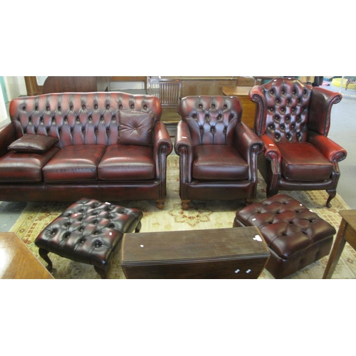 538 - Good quality Thomas Lloyd Chesterfield three piece suite, comprising three seater sofa, armchair and...