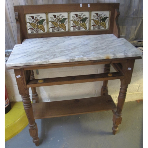 564 - Early 20th century pine tile back marble top wash stand (missing its drawer).  (B.P. 21% + VAT)