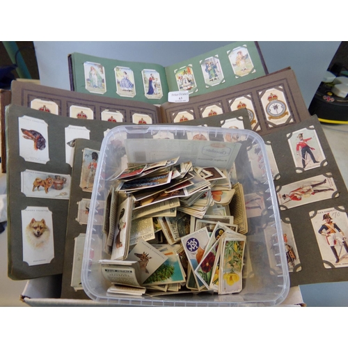 63 - Cigarette cards selection in various albums and loose in plastic box, many 100s, wide range of subje... 