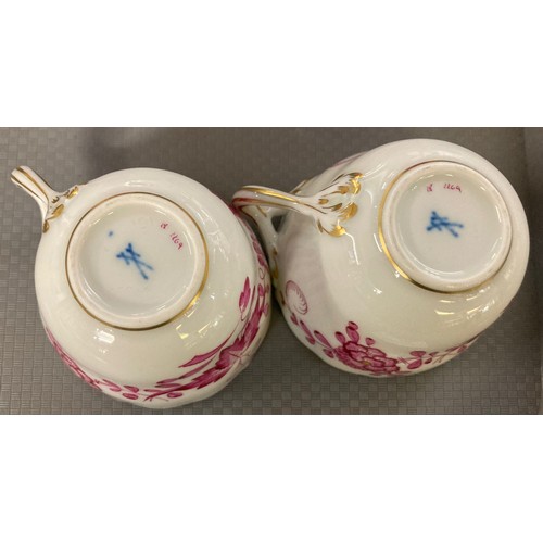 365 - 15 piece Meissen 'Pink Indian' coffee set with pink and gilt floral and foliate design (coffee pot m... 