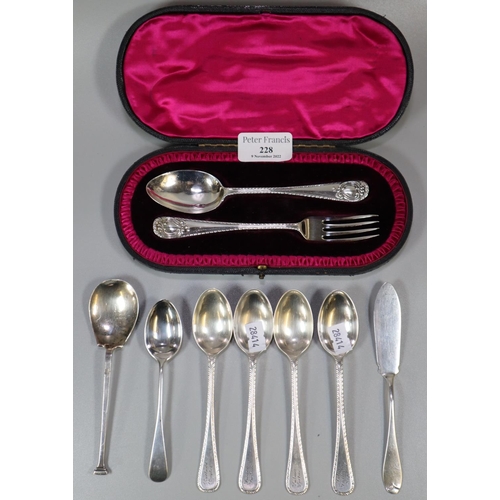 228 - Collection of silver teaspoons and a silver fish knife.  5.42 troy ozs approx.  together with a case... 