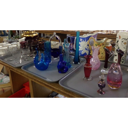 350 - Three trays of mainly glassware to include: various vases; Swedish glass, coloured glass, Murano sty... 