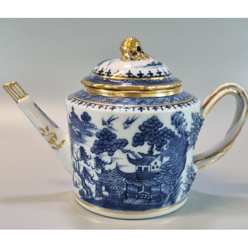 210 - Late 18th century Chinese blue and white porcelain straight sided teapot with angled spout and entwi... 