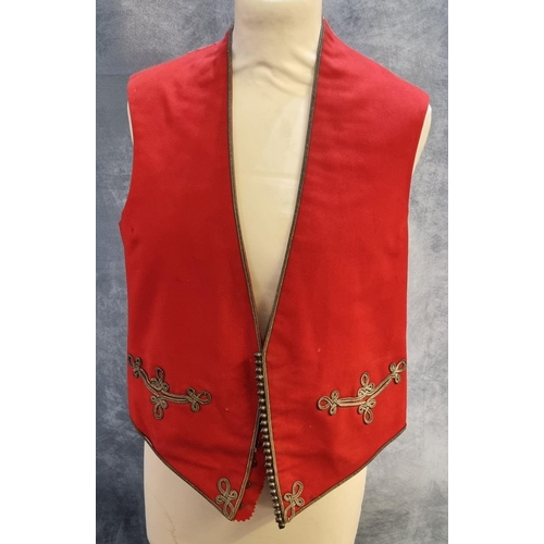 429 - Items of late 19th century British army Welsh Regiment dress uniform, to include: Major's long red t... 