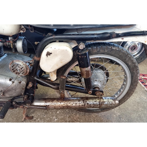 255 - 1957 250ccs Gilera 'Americano Export', four stroke twin cylinder motorcycle. Restoration project. En... 