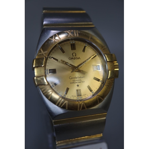 412 - Omega Constellation Coaxial chronometer bi-metal gentleman's bracelet wristwatch, having baton numer... 