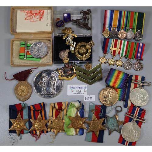 405 - Quantity of assorted military medals including: two dress miniature groups for First and Second Worl... 