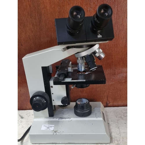 101 - Meiji laboratory microscope, marked 'Meiji technoco Ltd, Tokyo, Japan, no. 13036'.
(B.P. 21% + VAT)