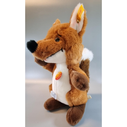 93 - Modern Steiff 'Der Fuchs (fox)'.  (B.P. 21% + VAT)