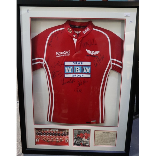 173 - Llanelli Scarlets Kooga signed rugby union jersey, 2006, includes the signature of Gareth Jenkins, P... 